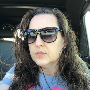 Meet your Posher, Teresa